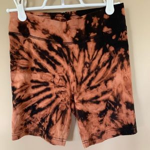 Spiral biker shorts!